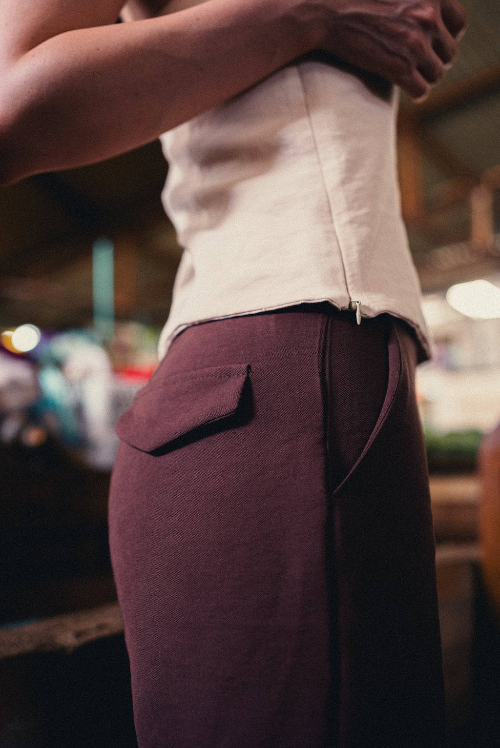 Pantalón Checkin Café Oscuro